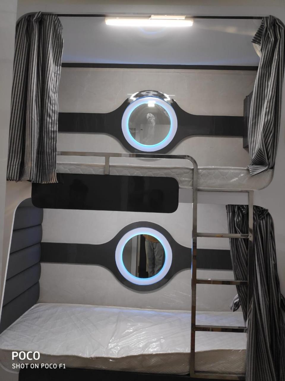 Ocean Dormitory Bombaj Zewnętrze zdjęcie