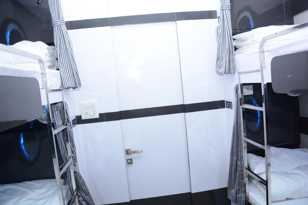Ocean Dormitory Bombaj Zewnętrze zdjęcie