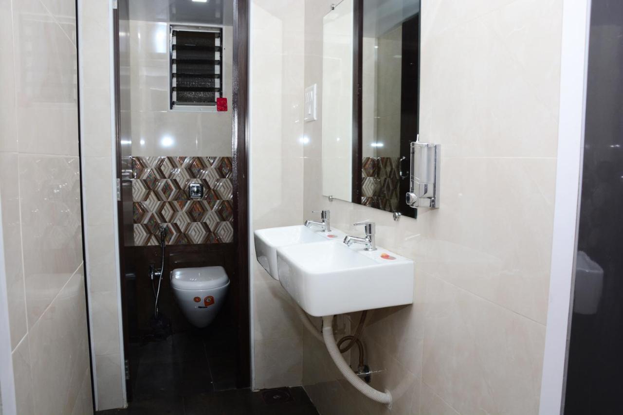 Ocean Dormitory Bombaj Zewnętrze zdjęcie