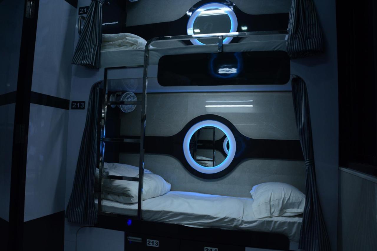 Ocean Dormitory Bombaj Zewnętrze zdjęcie