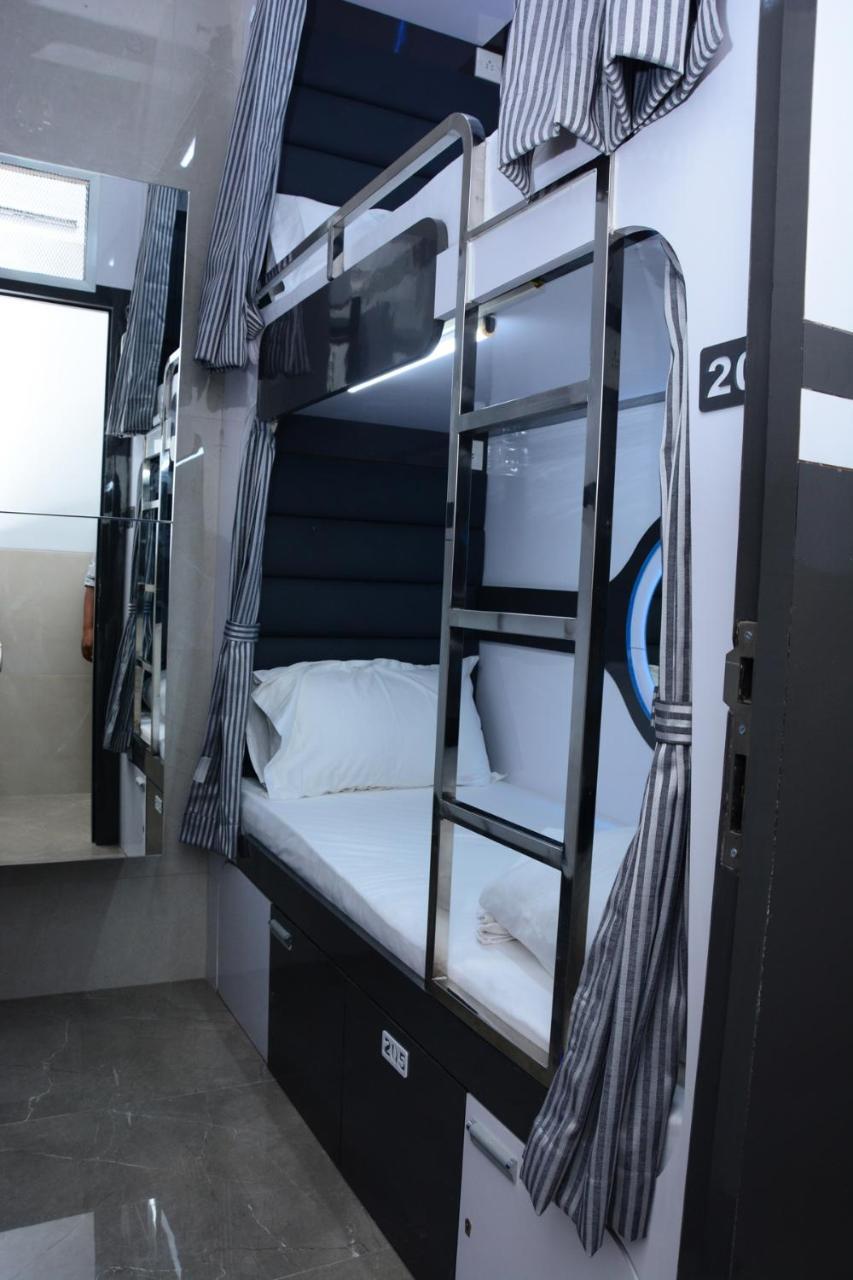 Ocean Dormitory Bombaj Zewnętrze zdjęcie