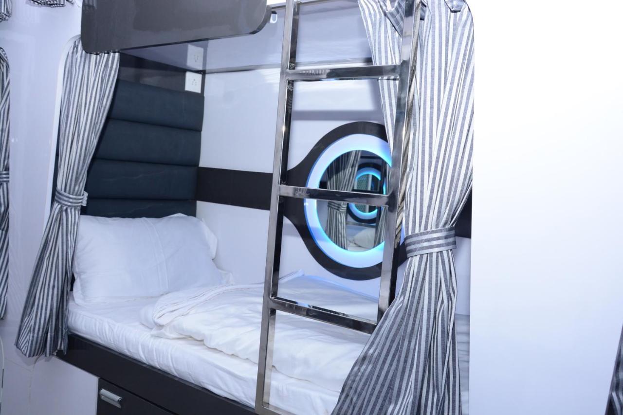 Ocean Dormitory Bombaj Zewnętrze zdjęcie
