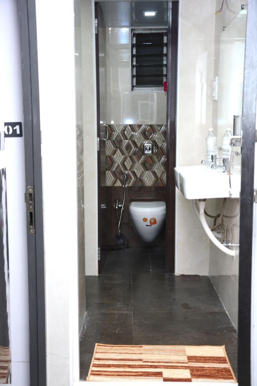 Ocean Dormitory Bombaj Zewnętrze zdjęcie
